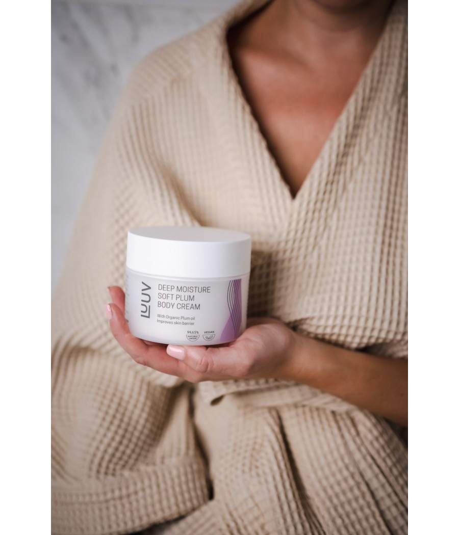 LUUV Natural Deeply Moisturizing Body Cream with Plum Oil