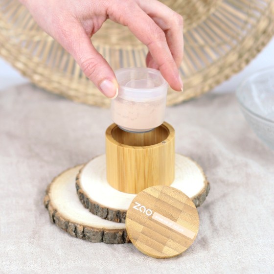 ZAO ŠILKINĖ MINERALINĖ FIKSUOJANTI PUDRA, PAPILDYMAS, 501, 13,5 G